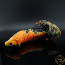 Load image into Gallery viewer, *QIMERA FORGE by PF* Large Amphibian, Soft 00-30 Firmness, Poison Frog Marble, 6909

