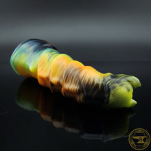 Load image into Gallery viewer, Small Ankheg, Soft 00-30 Firmness, Poison Frog Marble, 6915
