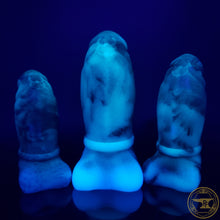 Load image into Gallery viewer, Small Werebear, Soft 00-30 Firmness, Vampire's Library, 6926
