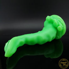 Load image into Gallery viewer, |SOLD OUT| Large Colossal Squid, Super Soft 00-20 Firmness, SLIMEY, 6955
