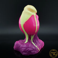 Load image into Gallery viewer, Medium Werebear, Super Soft 00-20 Firmness, Venus Flytrap Drips, 6970
