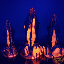 Load image into Gallery viewer, Large Hydrochroma, Medium 00-50 Firmness, Embers, 7006
