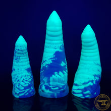 Load image into Gallery viewer, Medium Centaur, Medium 00-50 Firmness, Aquatica, 7048
