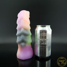 Load image into Gallery viewer, Medium Ankheg, Medium 00-50 Firmness, Melted Halloween Sour Worms, 7068
