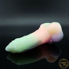 Load image into Gallery viewer, Small Illithid, Medium 00-50 Firmness, Melted Halloween Sour Worms, 7070
