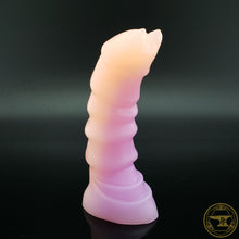 Load image into Gallery viewer, XS Ankheg, Medium 00-50 Firmness, Melted Halloween Sour Worms, 7073
