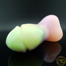 Load image into Gallery viewer, Large Dwarf, Soft 00-30 Firmness, Melted Halloween Sour Worms, 7091
