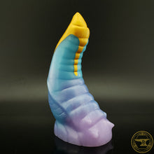 Load image into Gallery viewer, Medium Kobold, Soft 00-30 Firmness, Gilded Mermaid Drips, 7101
