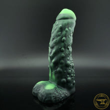 Load image into Gallery viewer, Medium Troll, Super Soft 00-20 Firmness, Toxic Radiation Pickle, 7140
