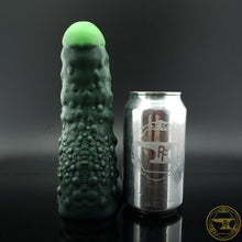 Load image into Gallery viewer, Medium Troll, Super Soft 00-20 Firmness, Toxic Radiation Pickle, 7140
