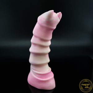 *|YEAR END|* Small Ankheg, Soft 00-30 Firmness, Soft Pink, 2162, UV